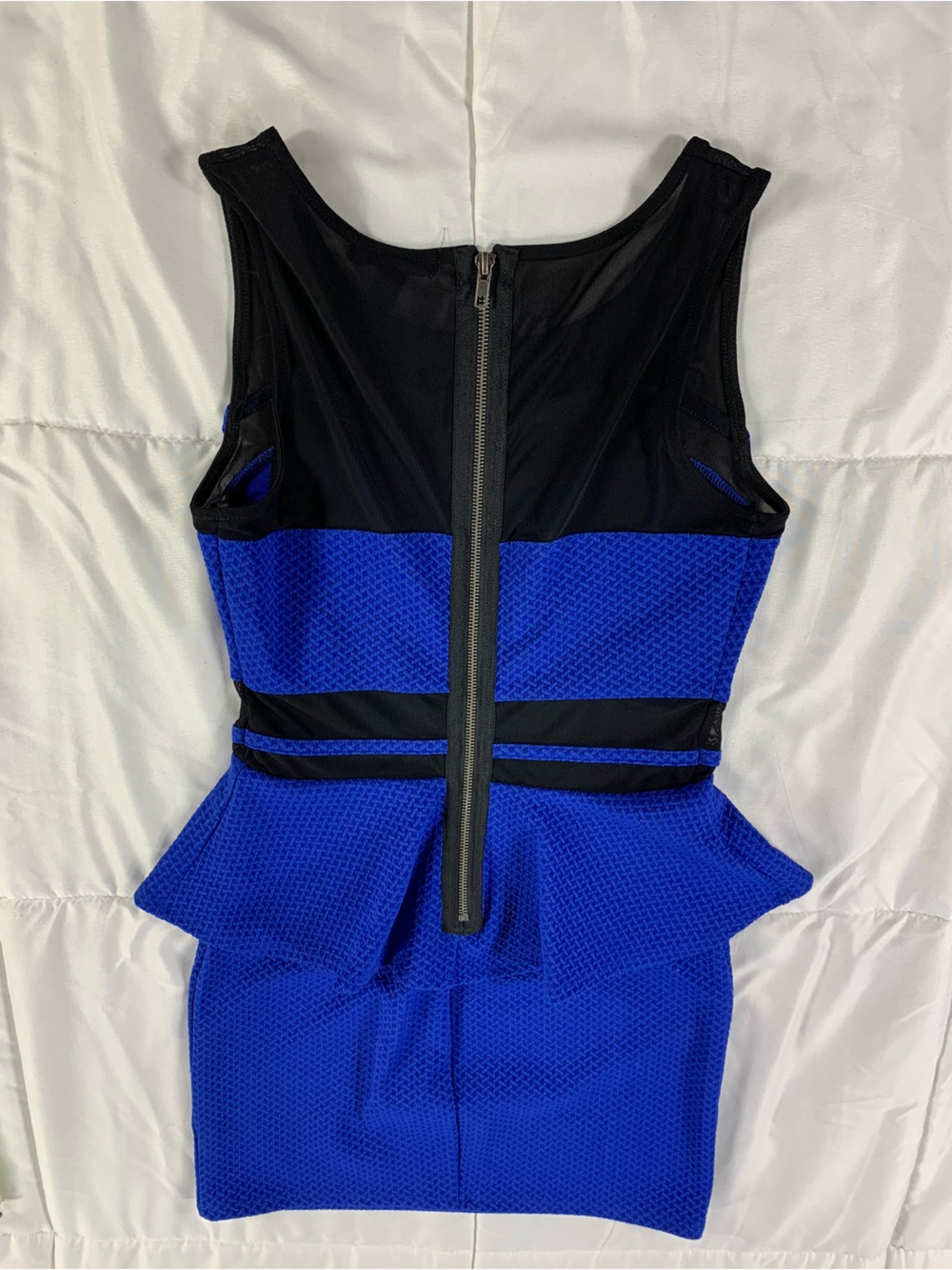 Pre loved MATERIAL GIRL dress womens size M - Picture 6 of 6